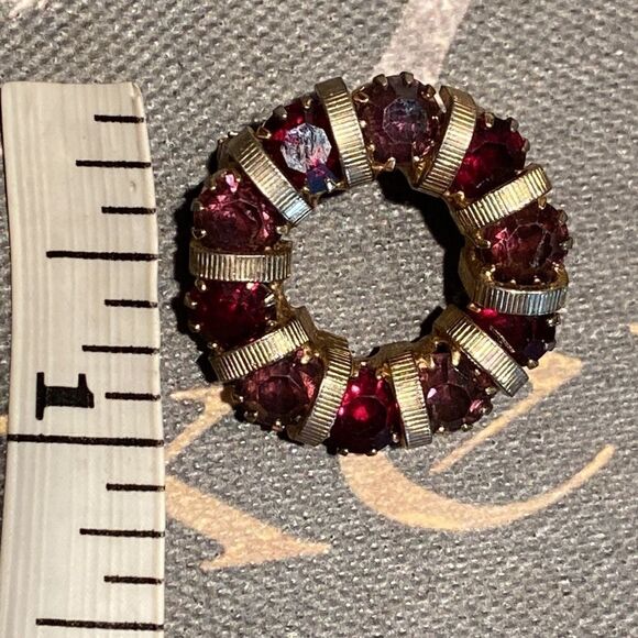 Vintage Faux Ruby Brooch - Picture 6 of 6